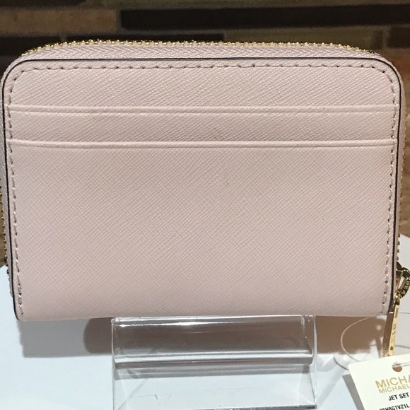 NWT Michael Kors Leather Compact Card Wallet ๐๐๐ธ - Picture 6 of 17